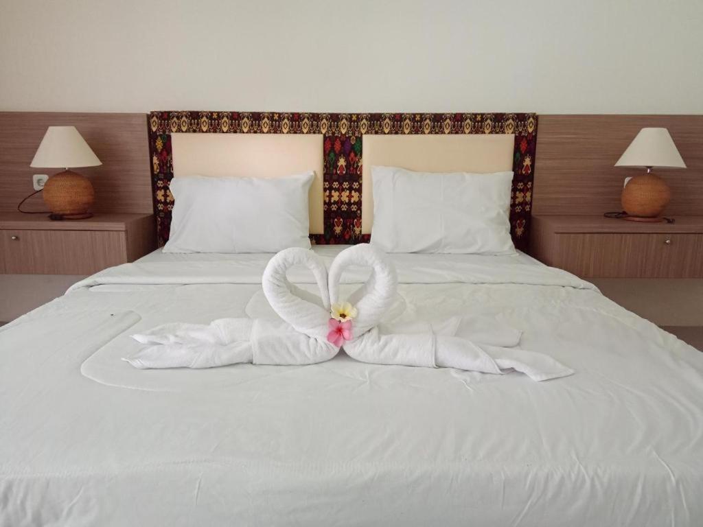 Sapak Bungalow Selong Blanak Exterior foto