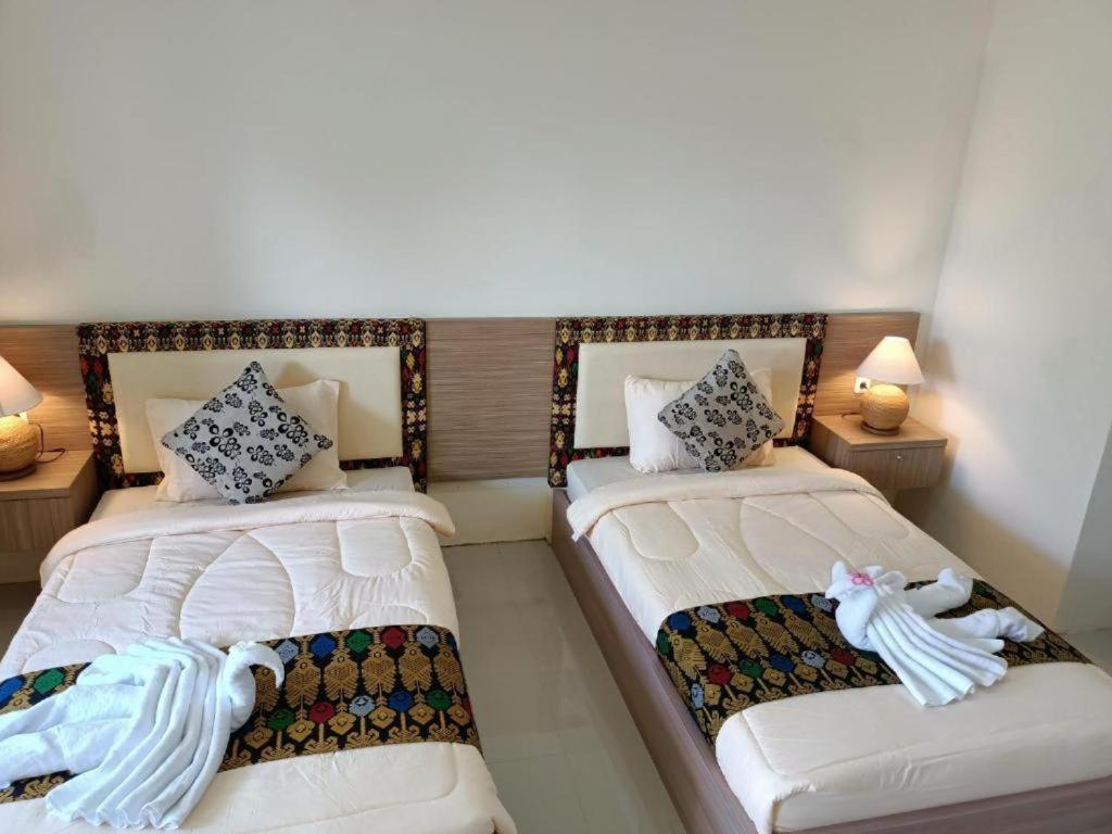 Sapak Bungalow Selong Blanak Exterior foto